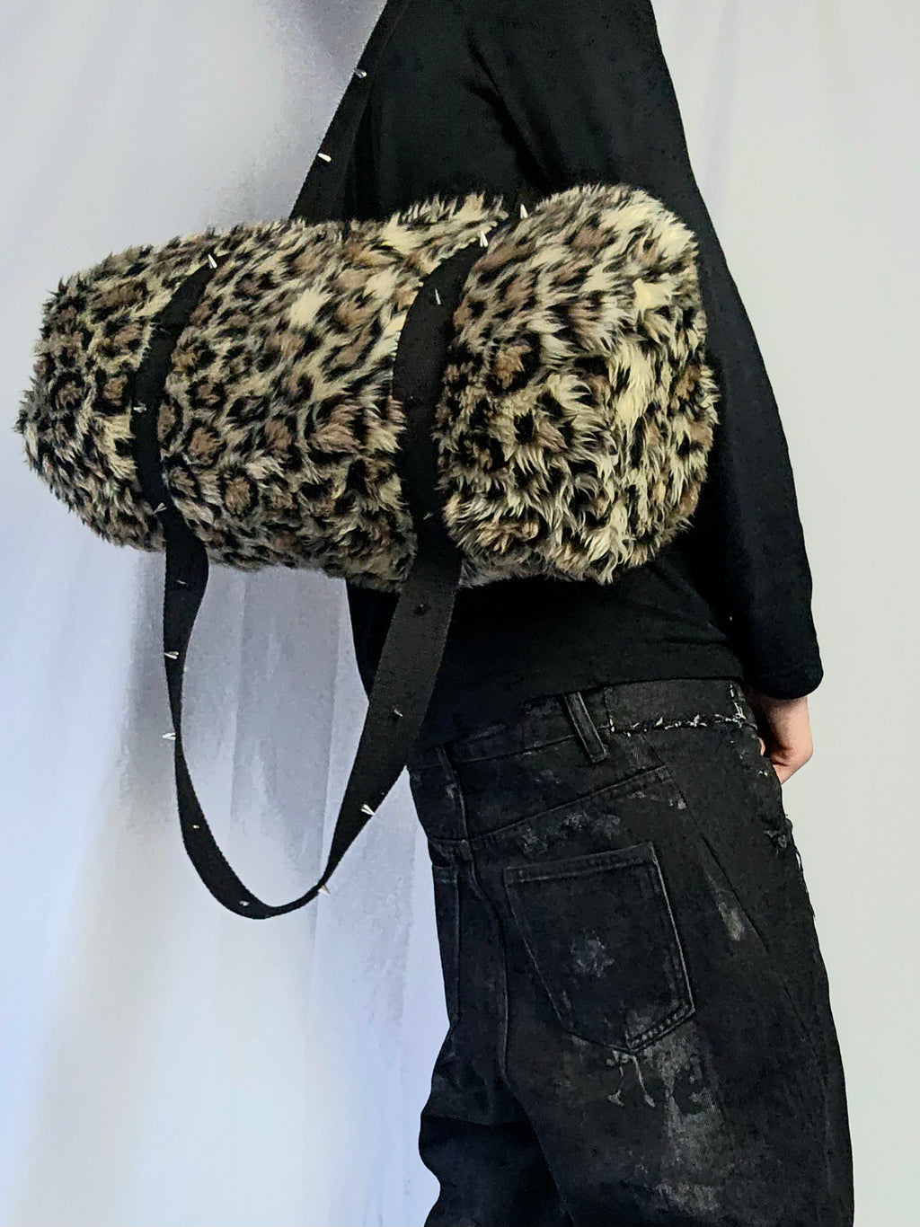 Leo/Brutalism duffle bag